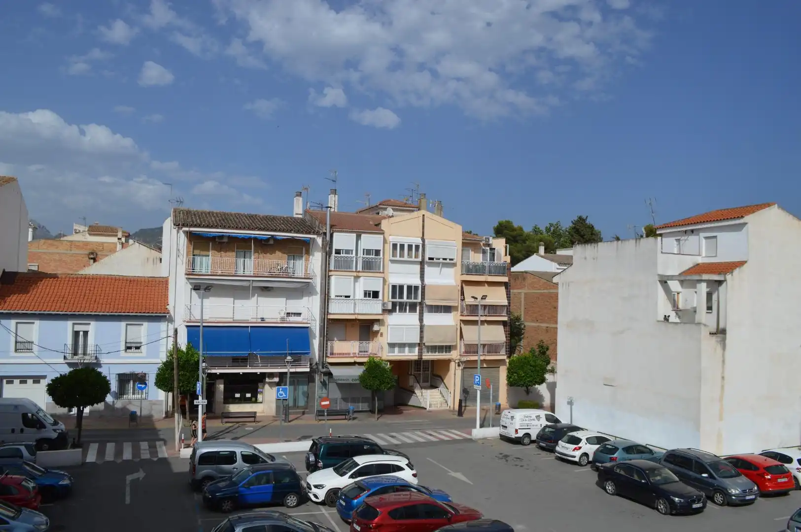 Vista exterior de Pis de lloguer en Peligros amb Aire condicionat, Calefacció i Moblat
