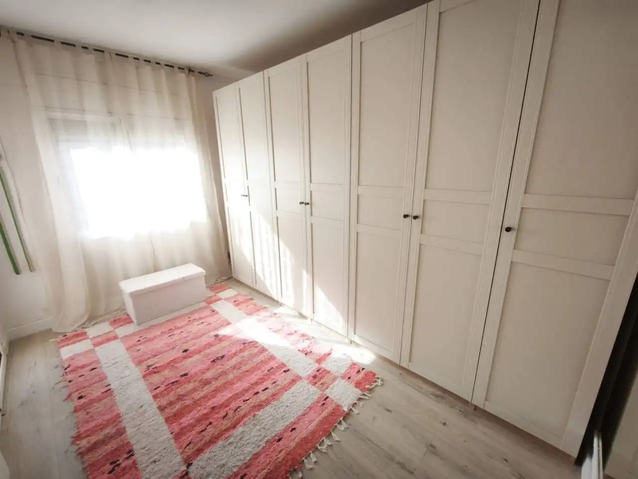 Habitación de Casa o chalet en venta en Santa Coloma de Gramenet con Aire acondicionado, Jardín privado y Parquet