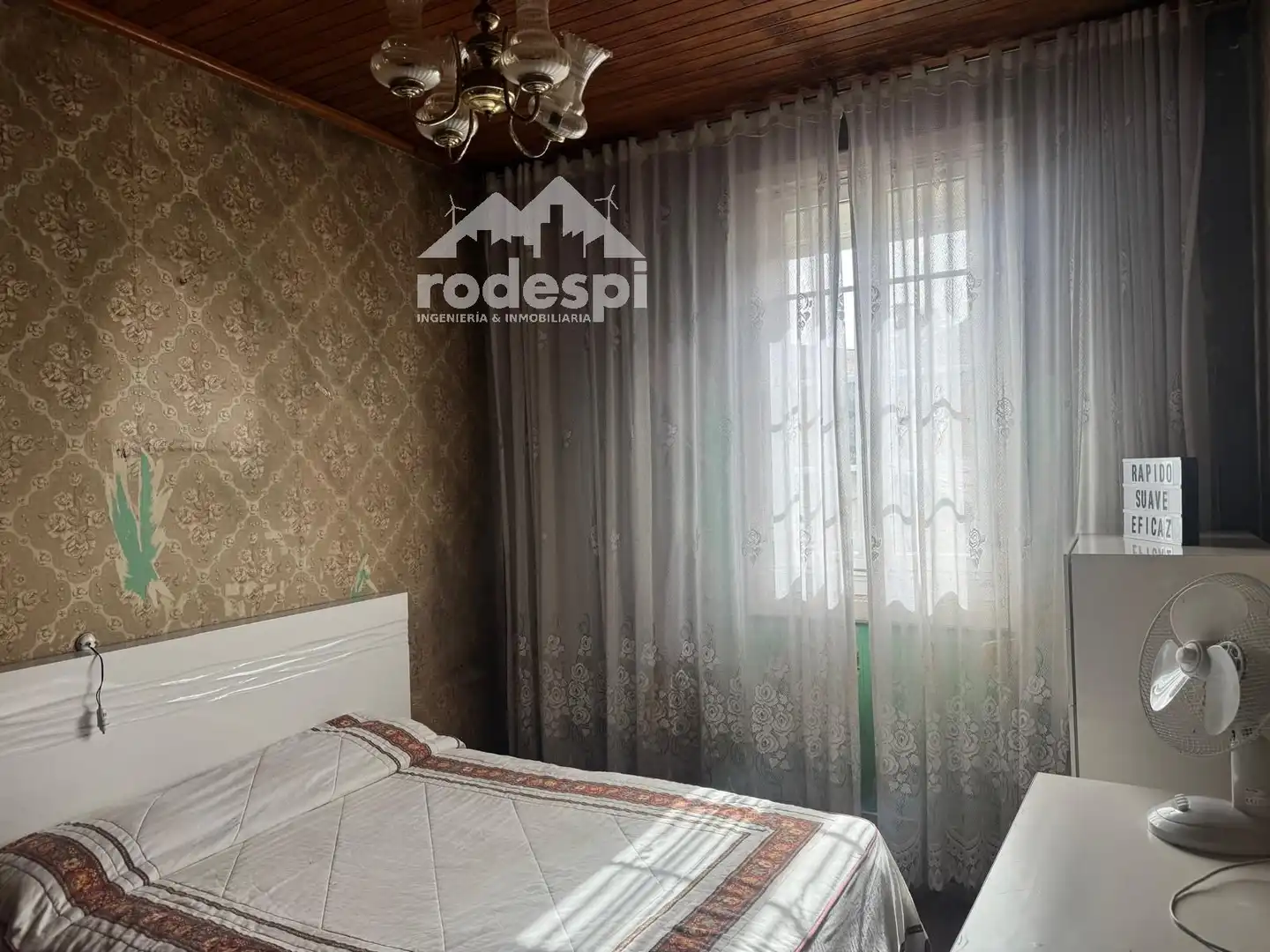 Piso en venta en As Neves
