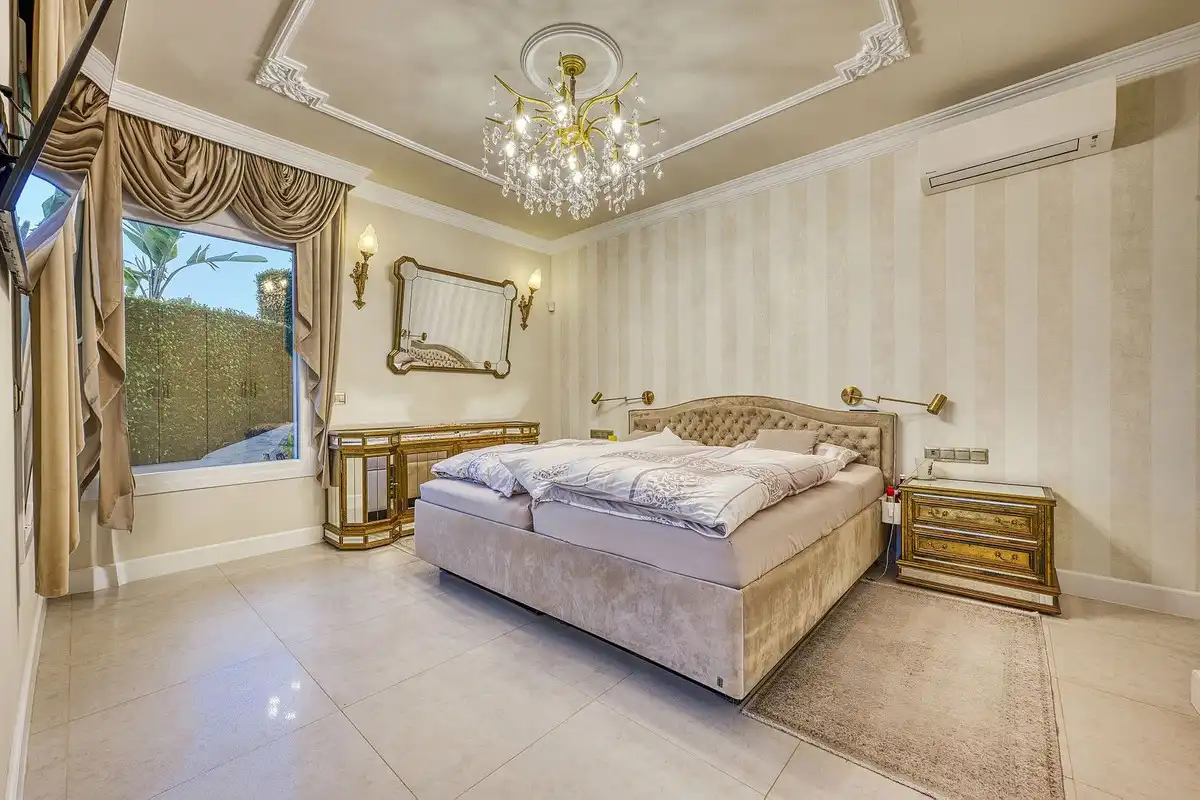 Bedroom of Detached homes for sale in Marbella  with Air Conditioner, Terrace and Storage room