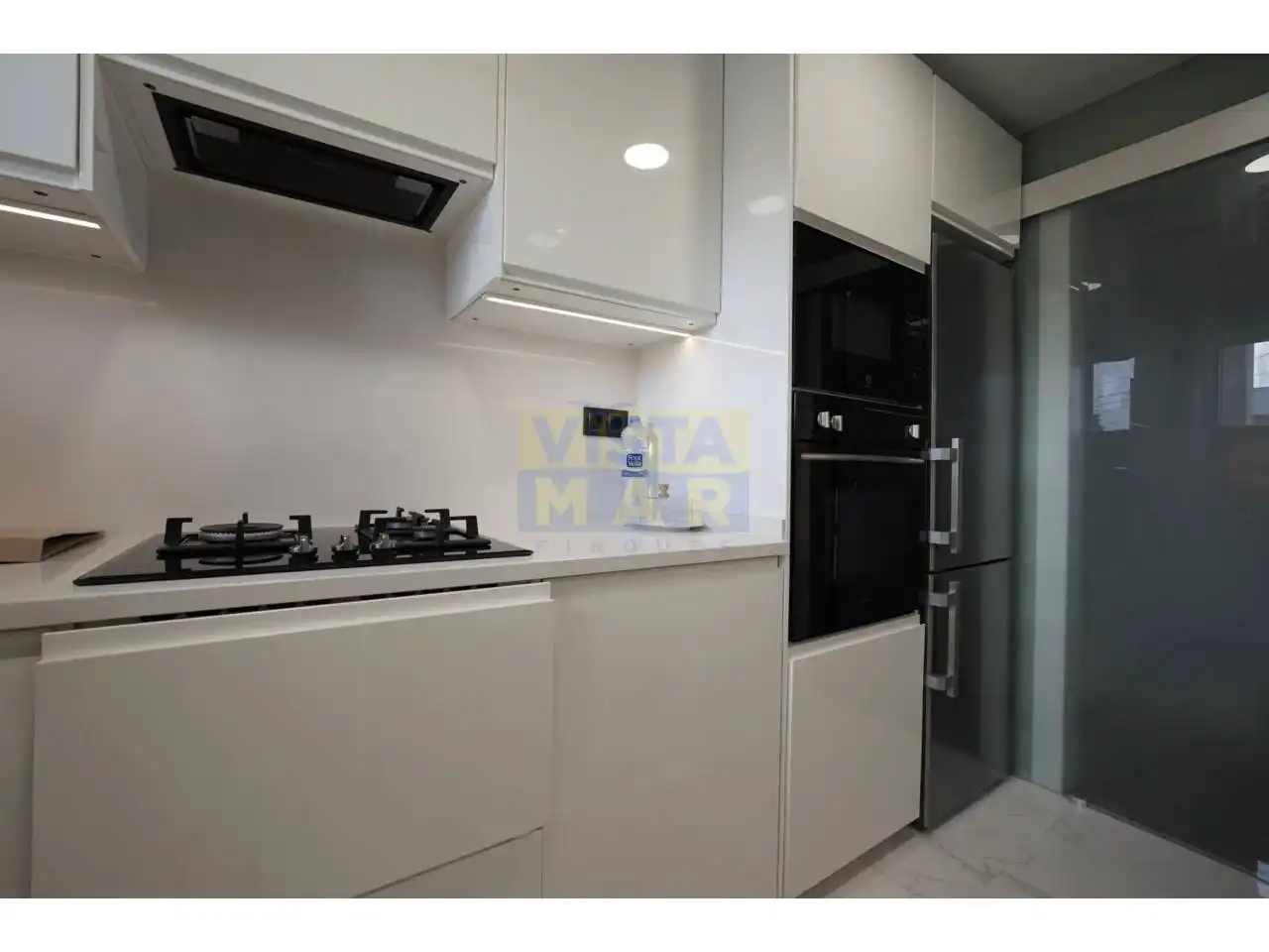 Cocina de Piso de alquiler en Cubelles con Aire acondicionado, Calefacción y Terraza