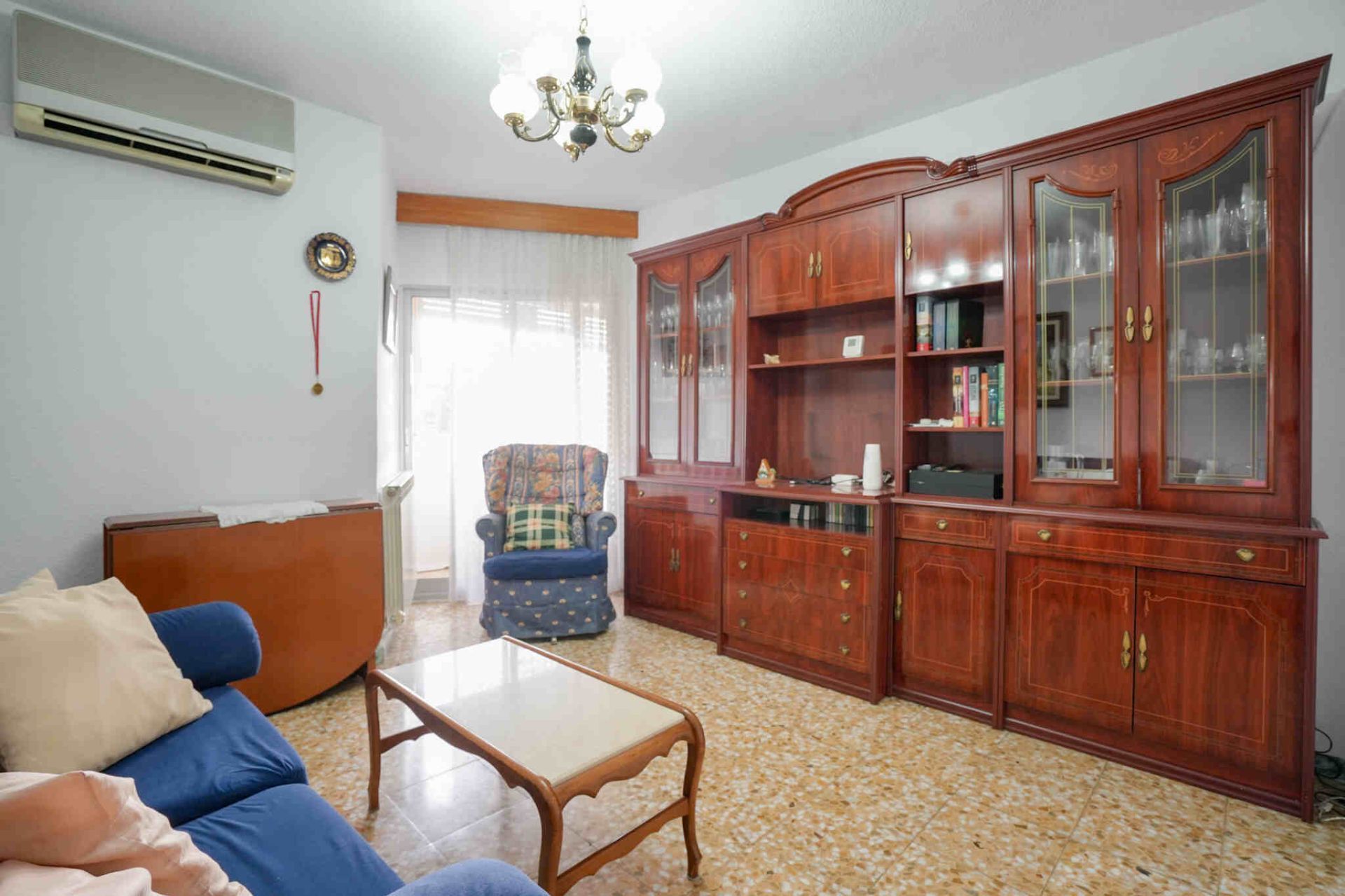 Living room of Apartment for sale in  Madrid Capital  with Air Conditioner