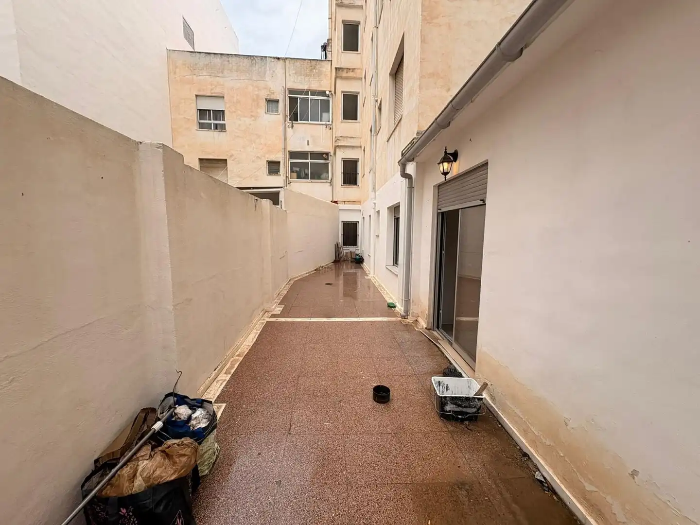 Vista exterior de Piso en venta en Crevillent con Terraza, Balcón y Internet