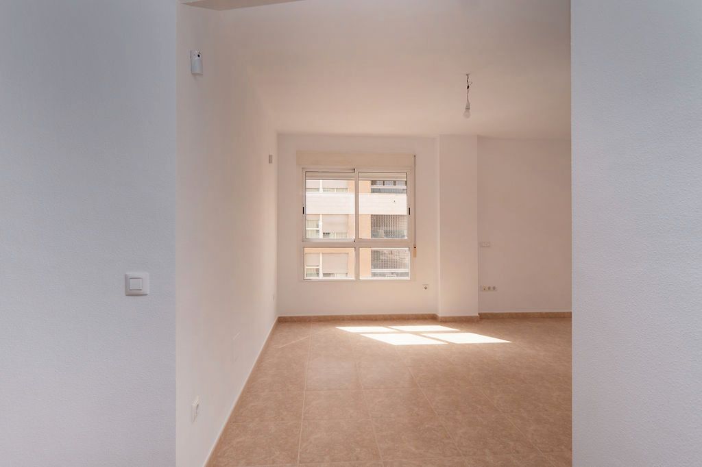 Piso en venta en Av General Ortin , Ronda Sur