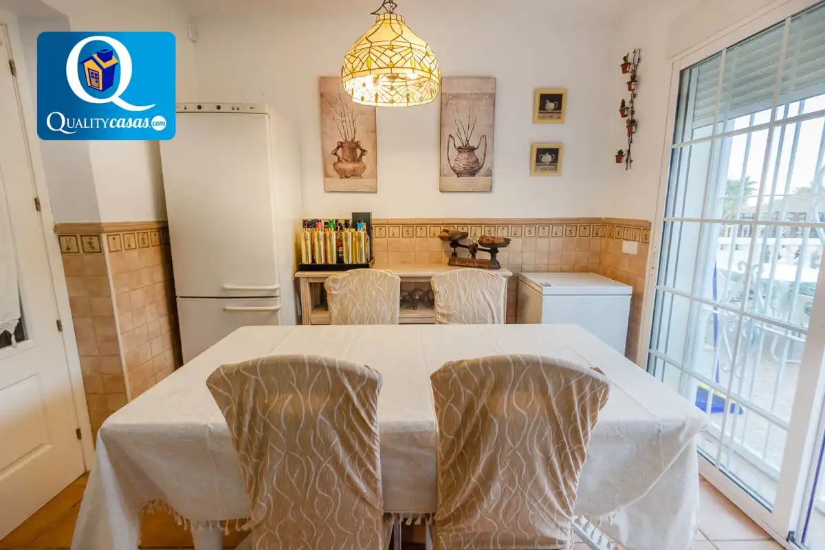 Cocina de Casa o chalet en venta en Mutxamel con Aire acondicionado, Calefacción y Terraza