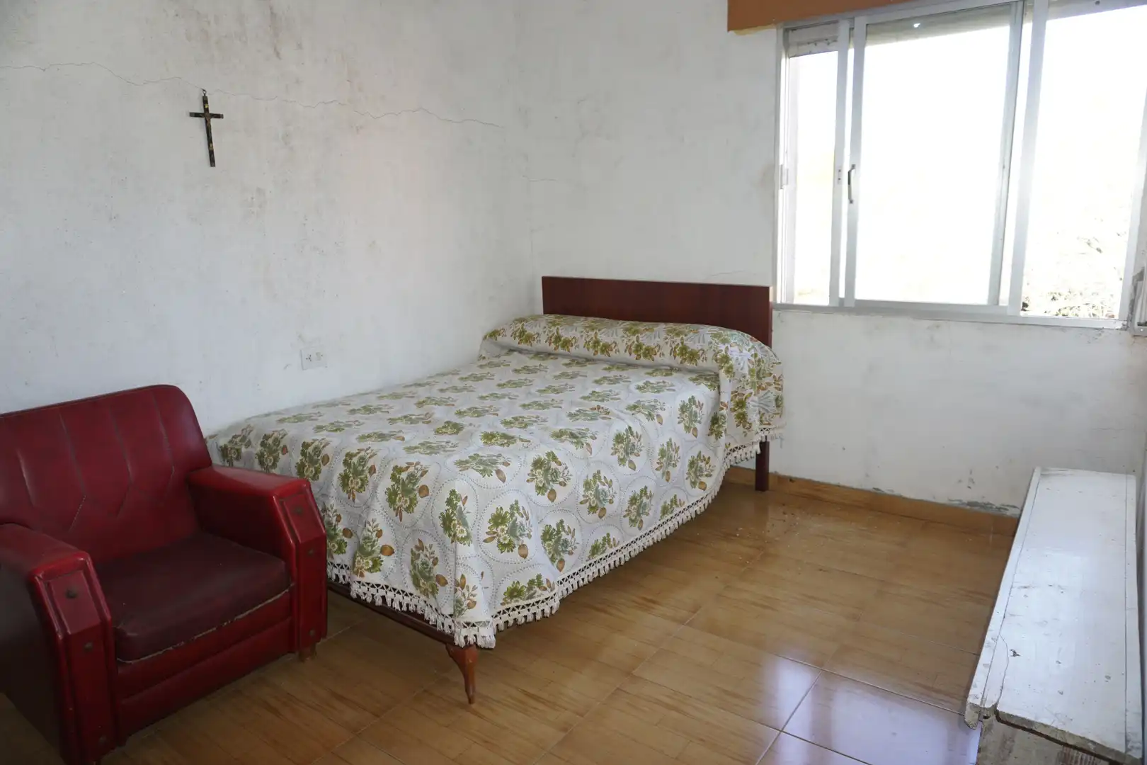 Dormitori de Casa o xalet en venda en Melide amb Jardí privat