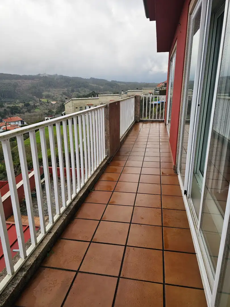 Terraza de Casa o chalet en venta en Santiago de Compostela  con Calefacción, Jardín privado y Terraza
