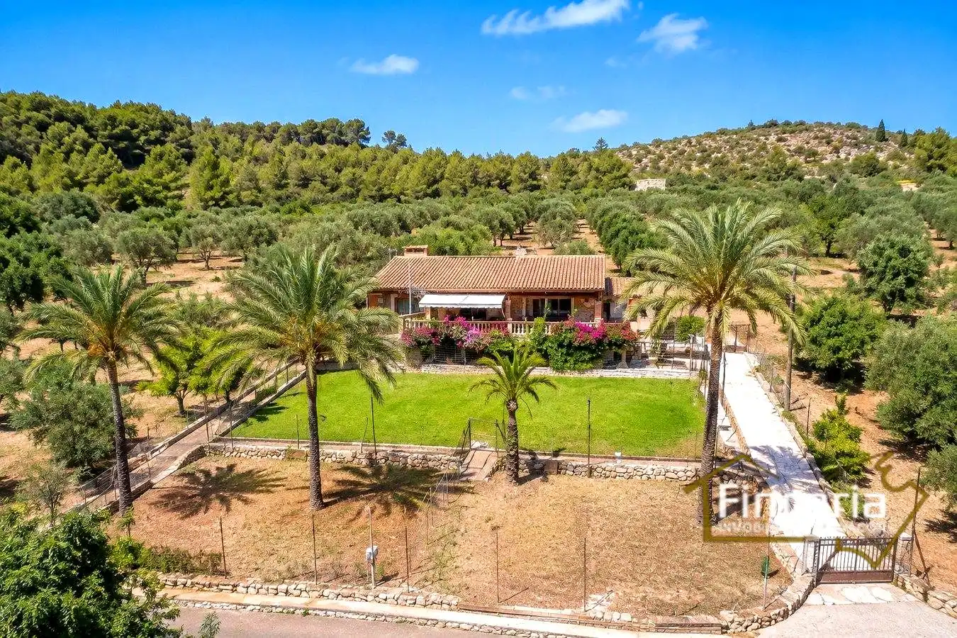 Garden of Country homes for sale in Manacor  with Air Conditioner, Private garden and Terrace