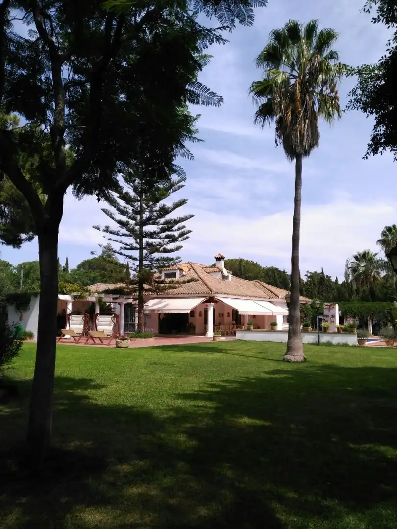 Villa mit Pool zum Verkauf in El Retiro - Parque Atlántico - Ronda este, imagen 5