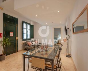 Living room of Flat for sale in  Sevilla Capital  with Air Conditioner, Heating and Furnished