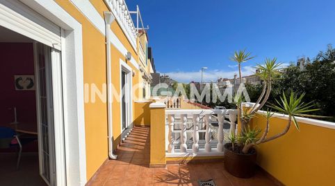 Casa Adosada en venta en Bulevar Xúquer, 3 dormitorios.