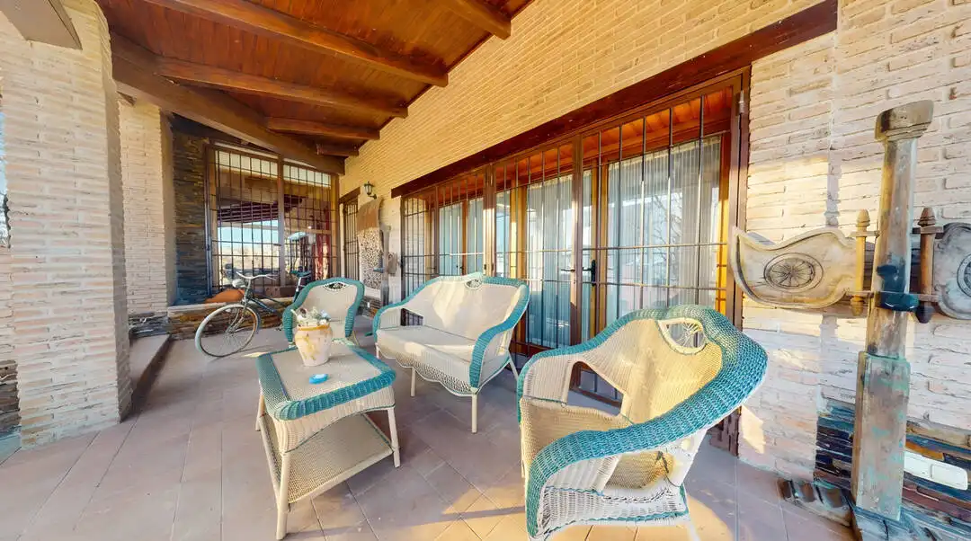 Terraza de Casa o chalet en venta en Campo Real con Aire acondicionado, Calefacción y Jardín privado