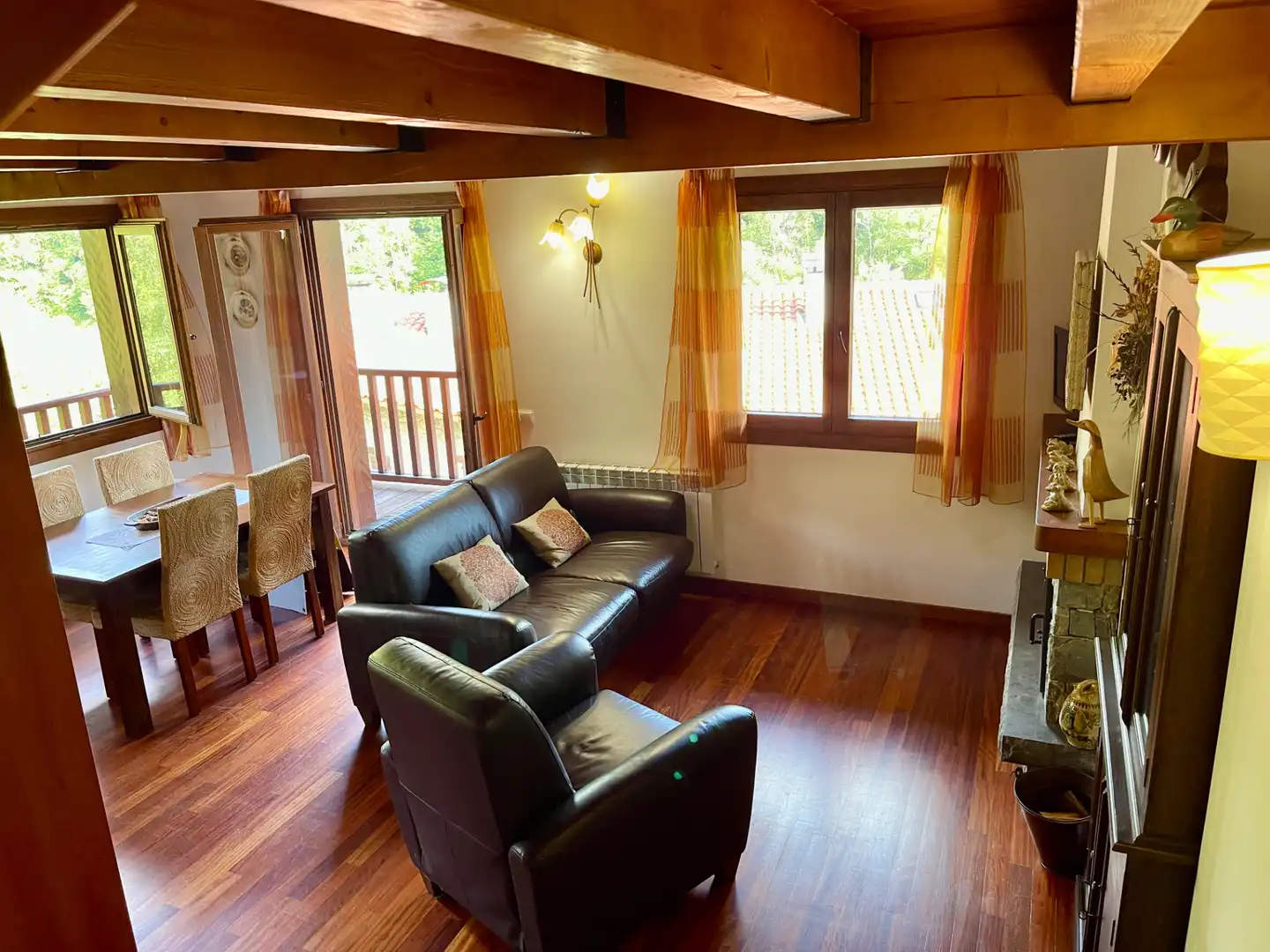 Living room of Duplexes for sale in Setcases  with Heating, Parquet flooring and Furnished