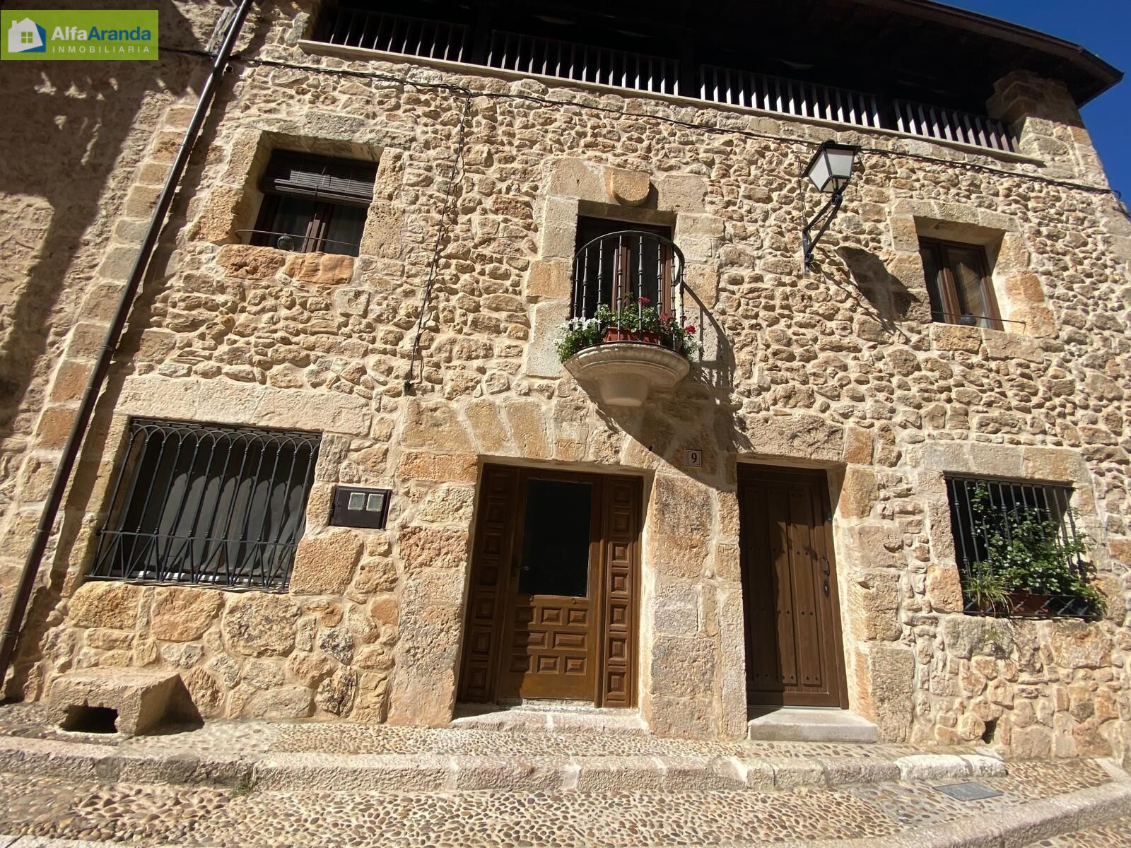 Vista exterior de Local de lloguer en Peñaranda de Duero