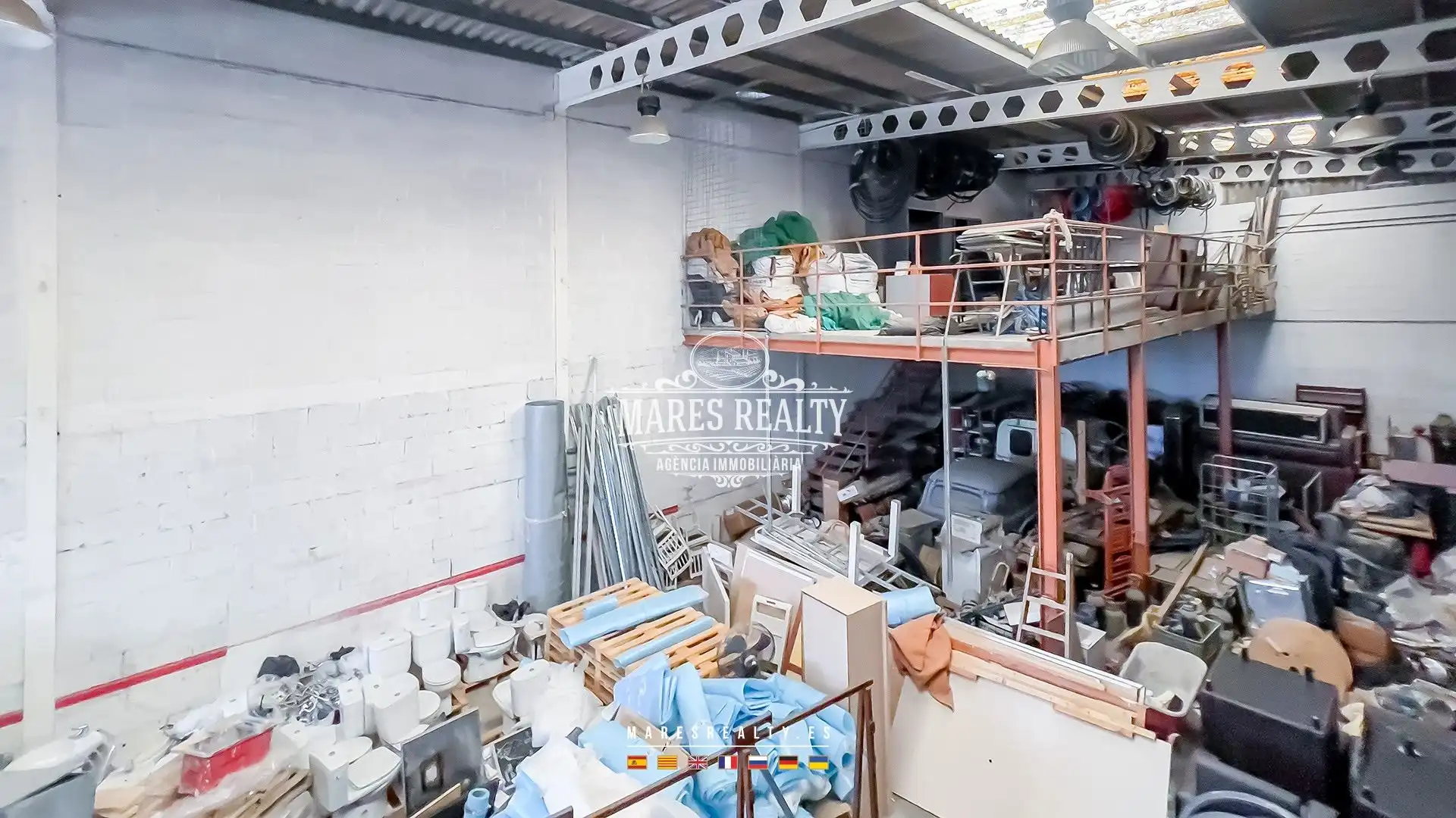 Nave industrial en venta en Lloret de Mar