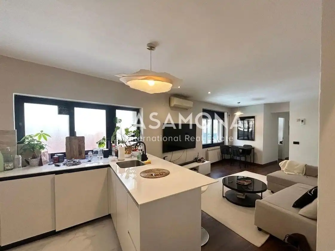 Sala d'estar de Apartament en venda en Barcelona amb Aire condicionat