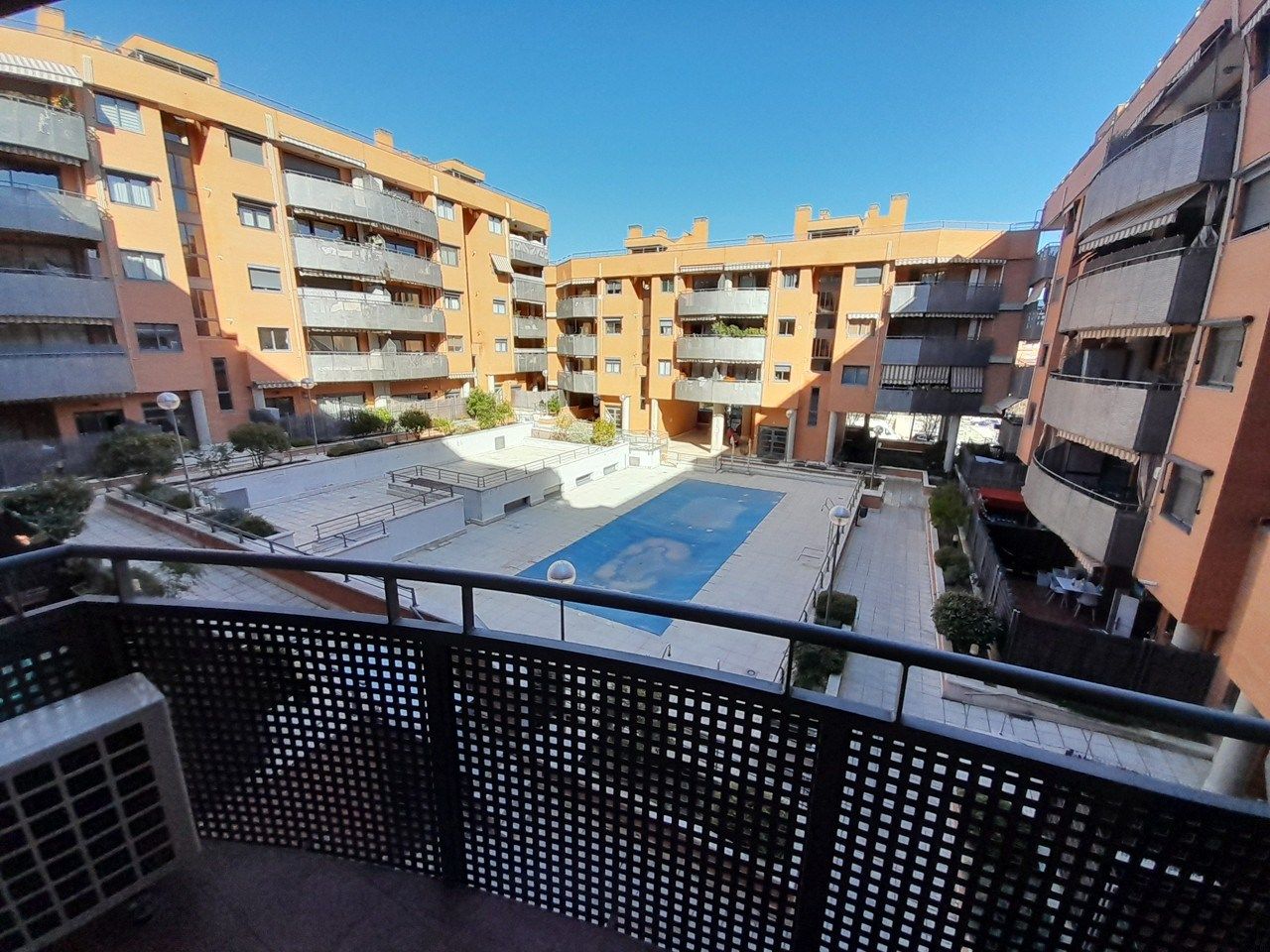 Swimming pool of Flat for rent in Alcobendas  with Air Conditioner, Heating and Terrace