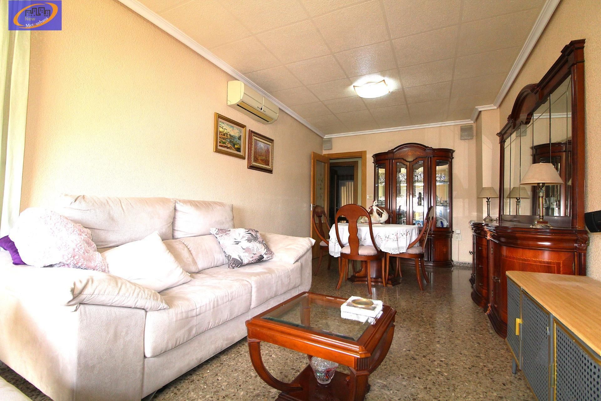 Sala de estar de Piso en venta en  Valencia Capital con Balcón