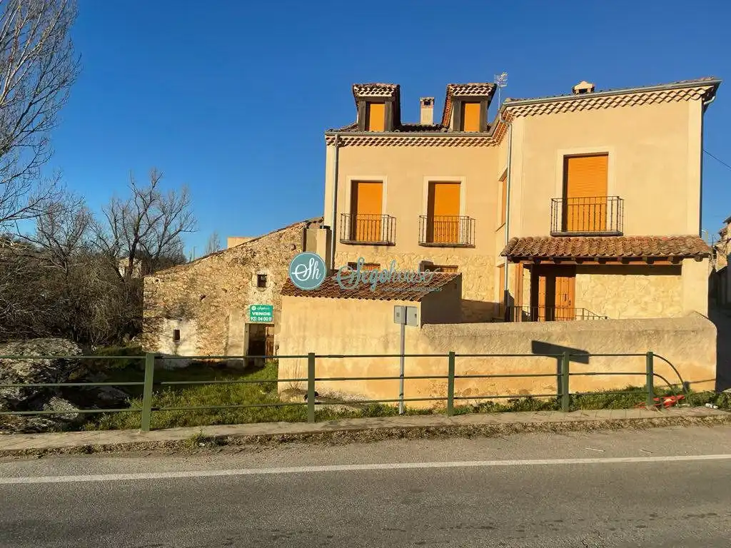 Vista exterior de Casa o chalet en venta en Pedraza