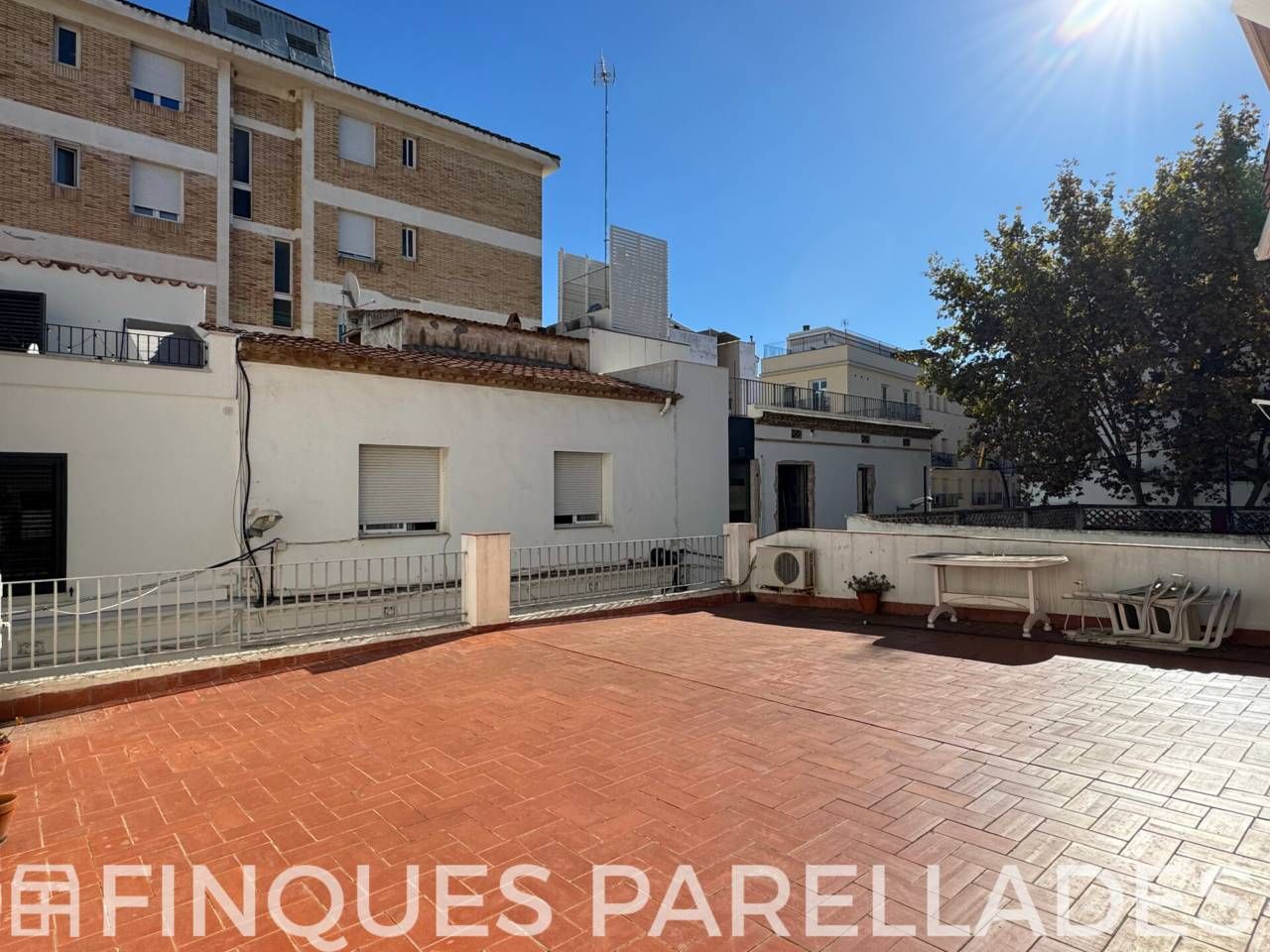 Vista exterior de Casa o chalet en venta en Sitges con Aire acondicionado, Calefacción y Jardín privado