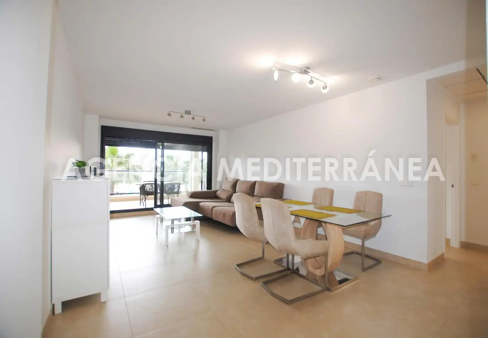 Appartement compact avec piscine à vendre à Las Marinas / Les Marines, imagen 3