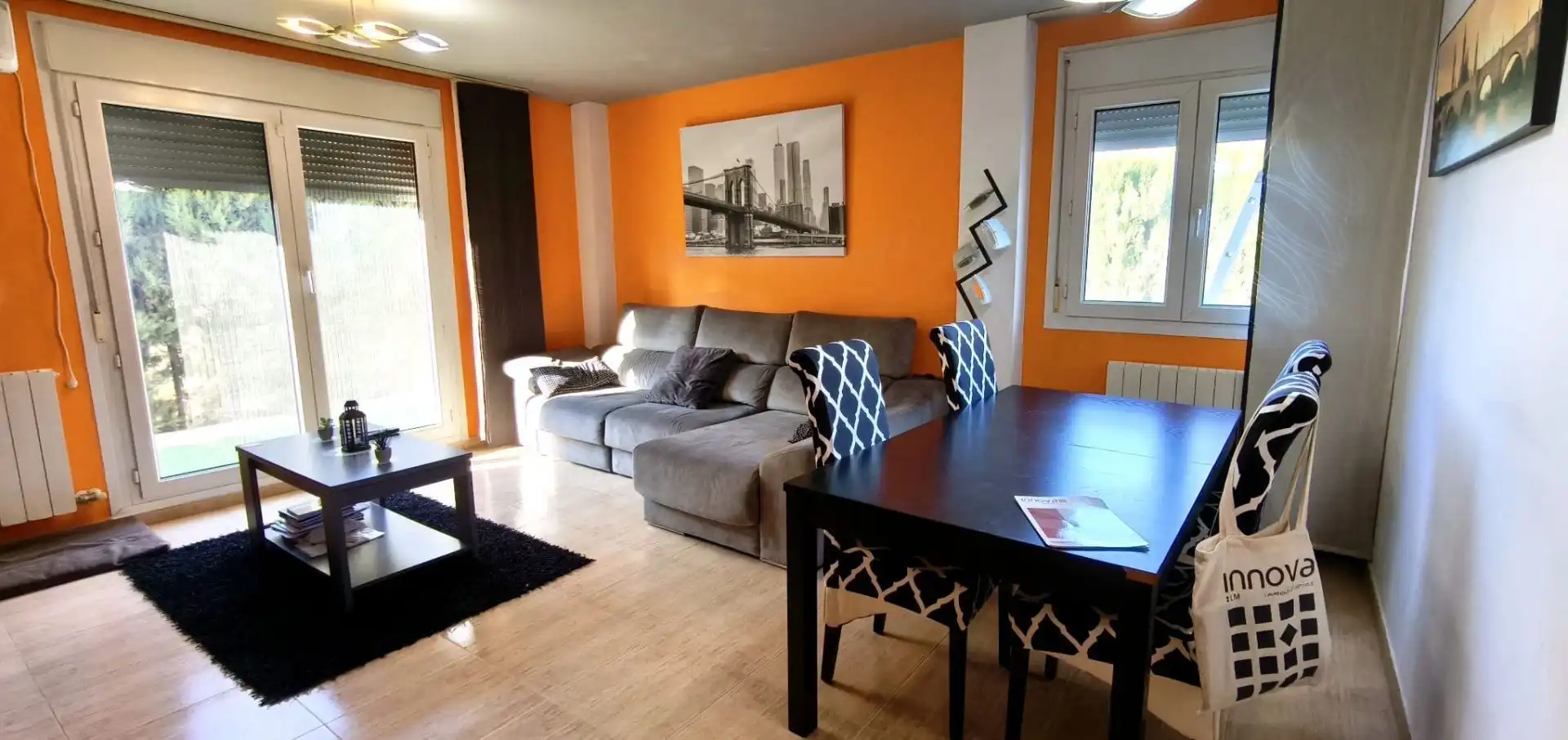 Sala de estar de Casa o chalet en venta en Pinseque con Aire acondicionado, Calefacción y Jardín privado