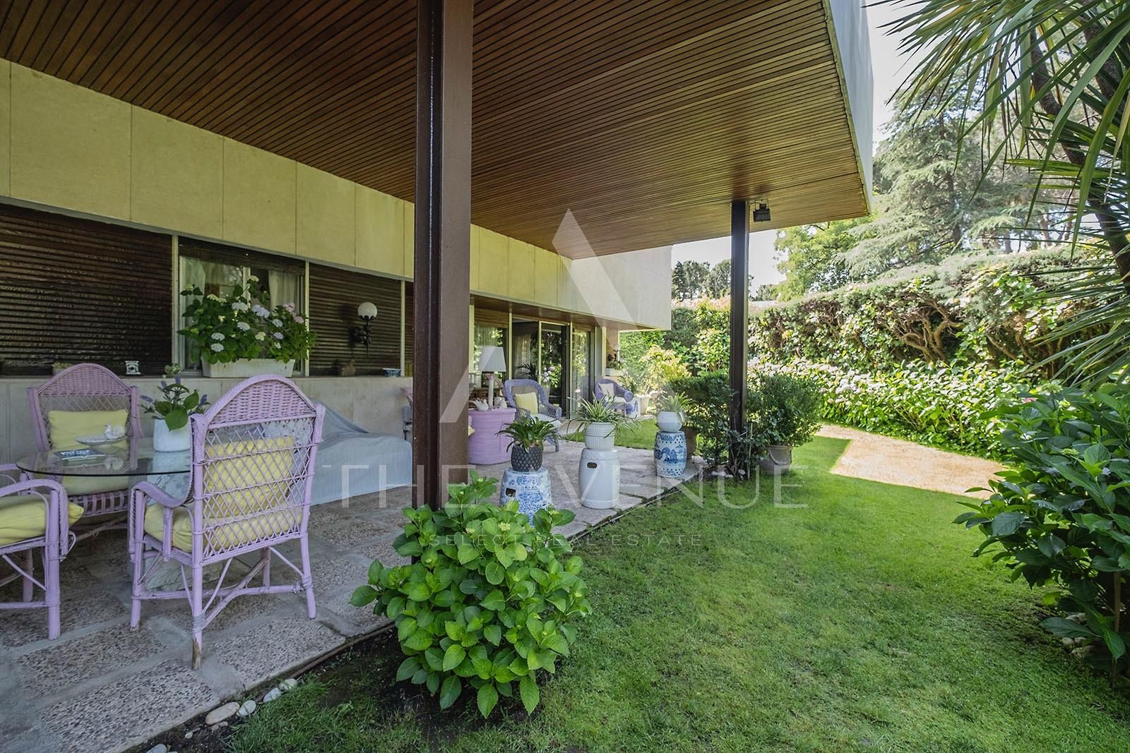Garden of Duplex for sale in La Moraleja  with Air Conditioner, Heating and Private garden