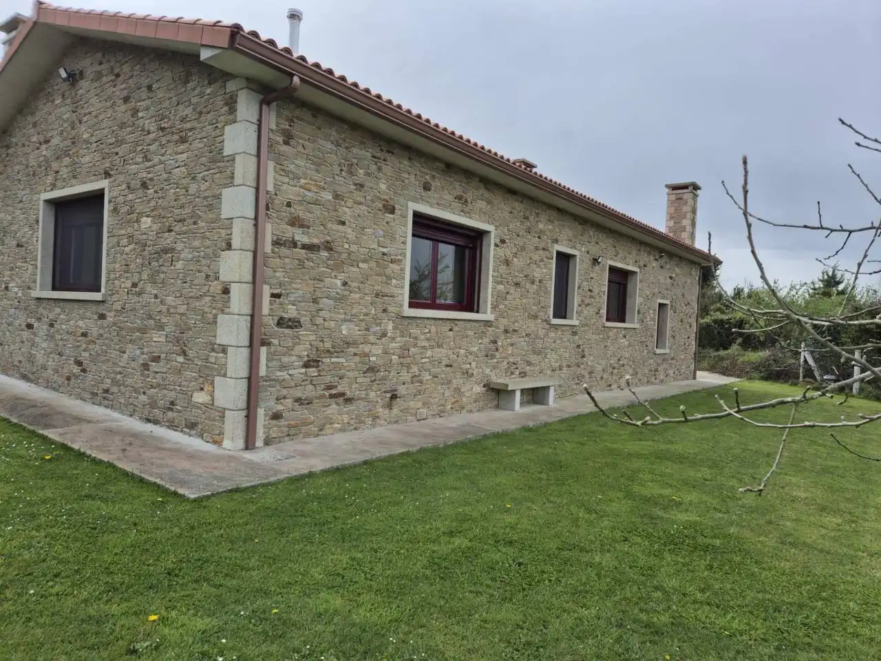 Vista exterior de Casa o chalet de alquiler en Vilasantar con Jardín privado