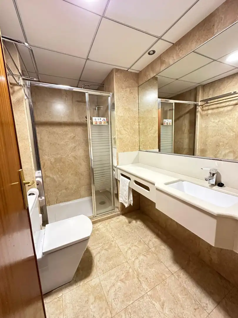Baño de Apartamento en venta en Calpe / Calp con Calefacción, Jardín privado y Terraza