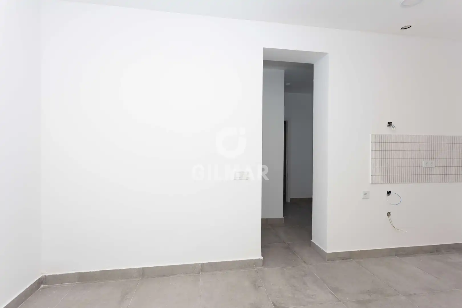 Ground floor for sale in Madrid  with Heating and Balcony