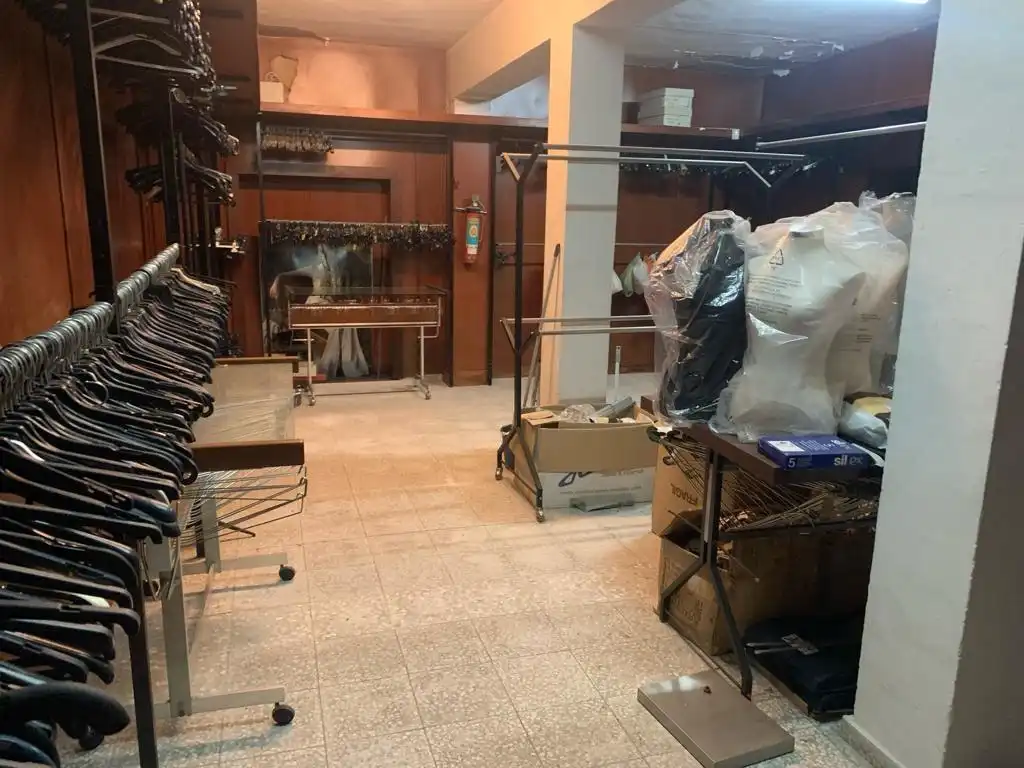 Local comercial de lloguer a Núcleo urbano, imagen 12
