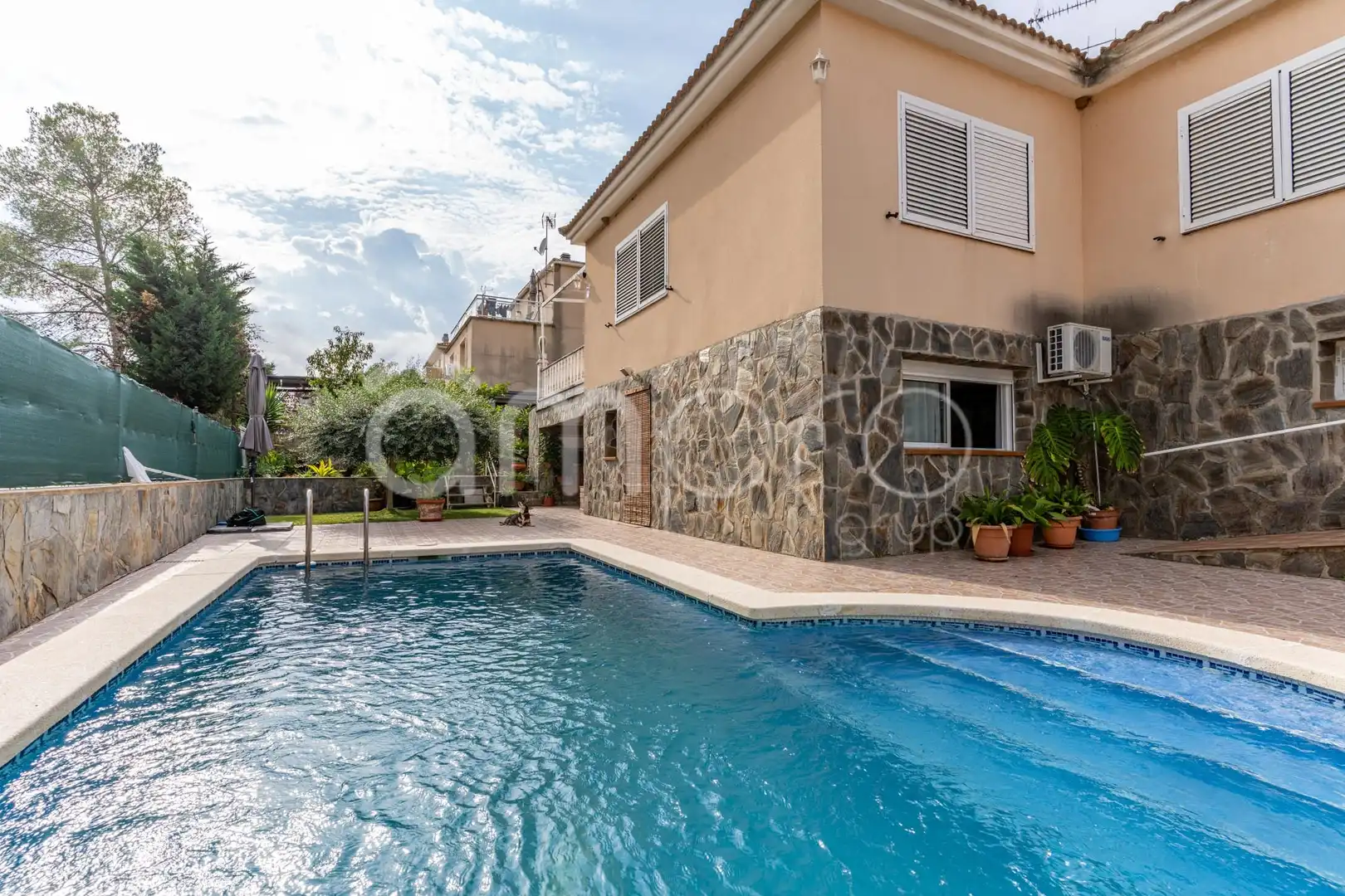 Villa con terrazza in vendita a Castell de Tamarit