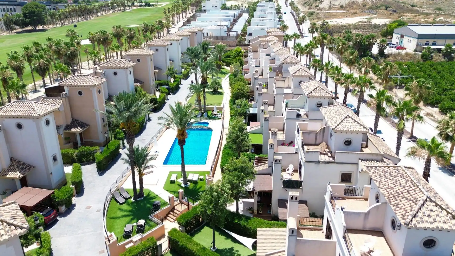Vista exterior de Casa o chalet en venta en Algorfa con Jardín privado, Terraza y Balcón