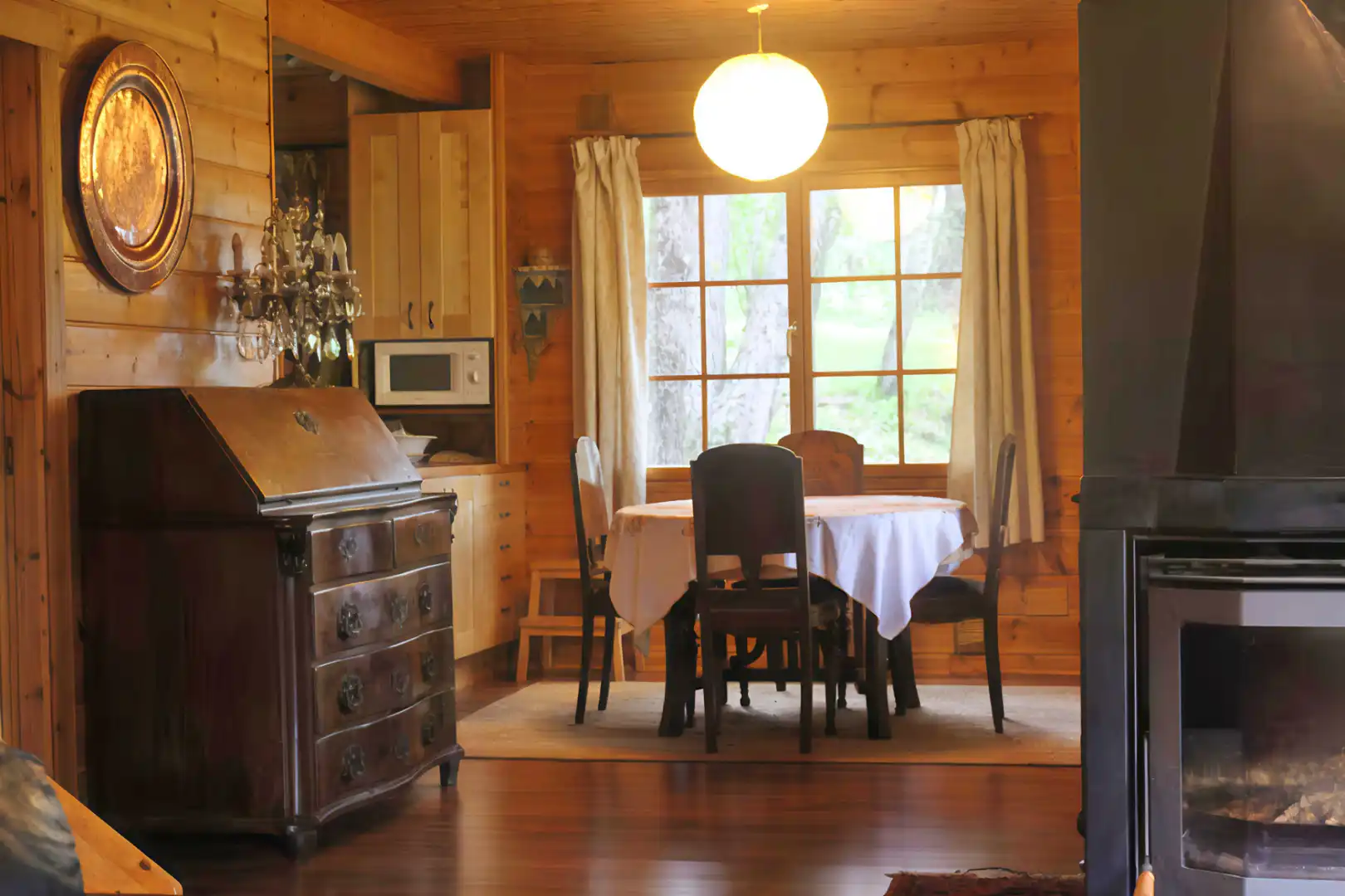 Comedor de Finca rústica en venta en Camprodon con Jardín privado y Amueblado