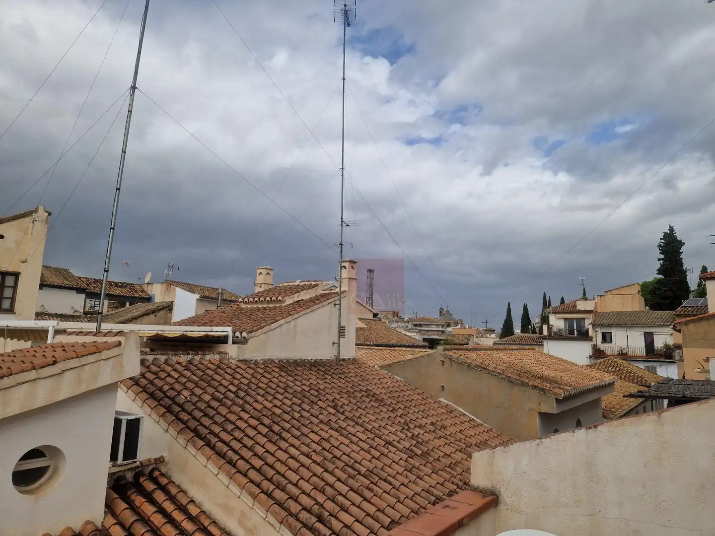 Außenansicht von Haus oder Chalet zum Verkauf in Granada mit Heizung, Terrasse und Möbliert