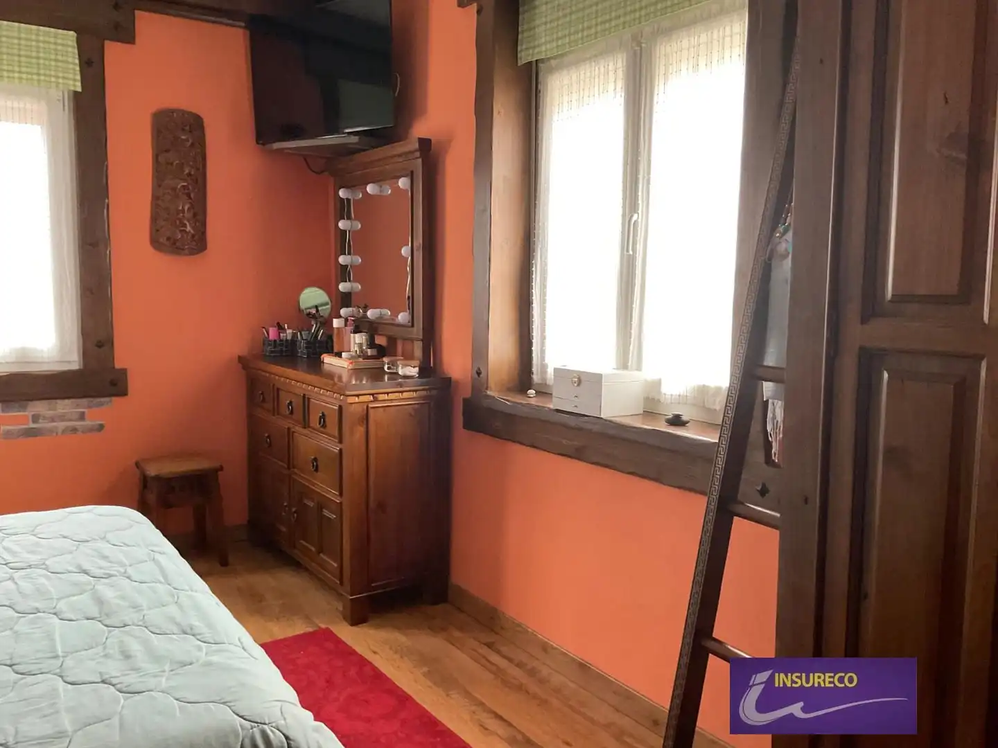 Dormitori de Casa o xalet en venda en Bustillo del Páramo amb Calefacció, Jardí privat i Parquet