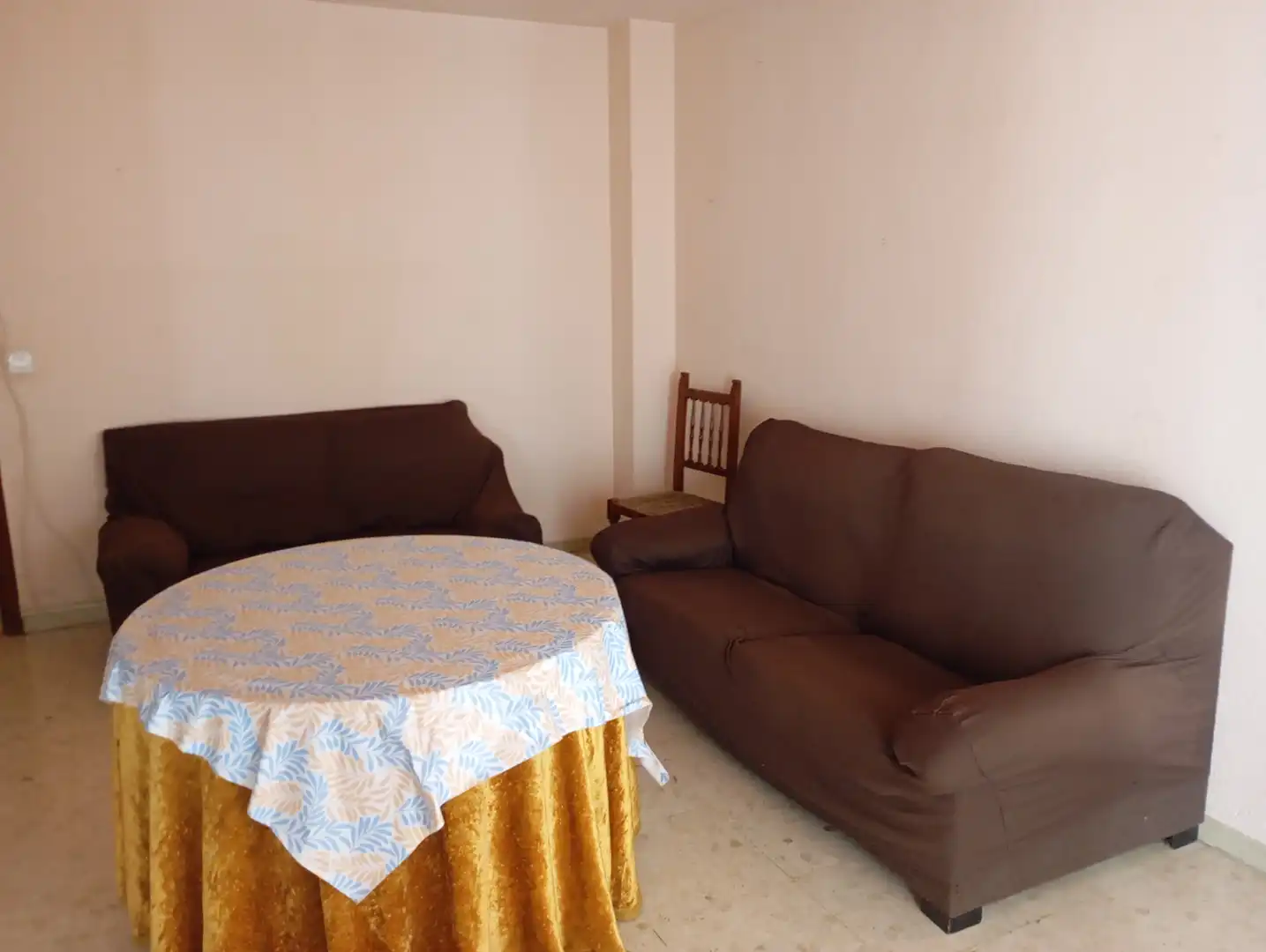 Sala d'estar de Pis en venda en Granada amb Terrassa, Moblat i Forn