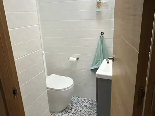 Baño de Piso en venta en Leioa con Balcón