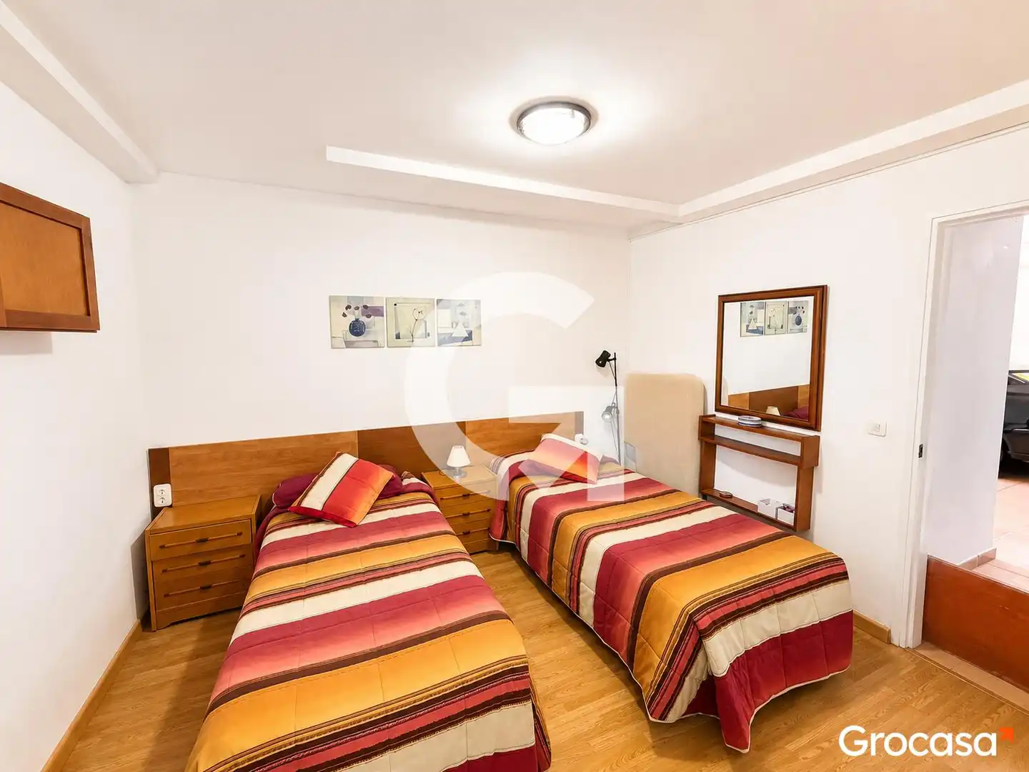 Dormitori de Casa o xalet en venda en Vallirana amb Jardí privat, Terrassa i Traster