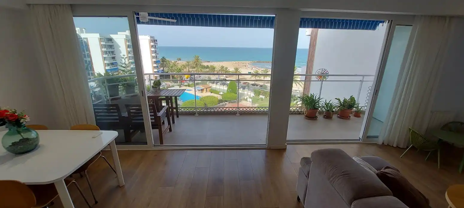 Sala de estar de Piso de alquiler en Sagunto / Sagunt con Jardín privado, Terraza y Amueblado