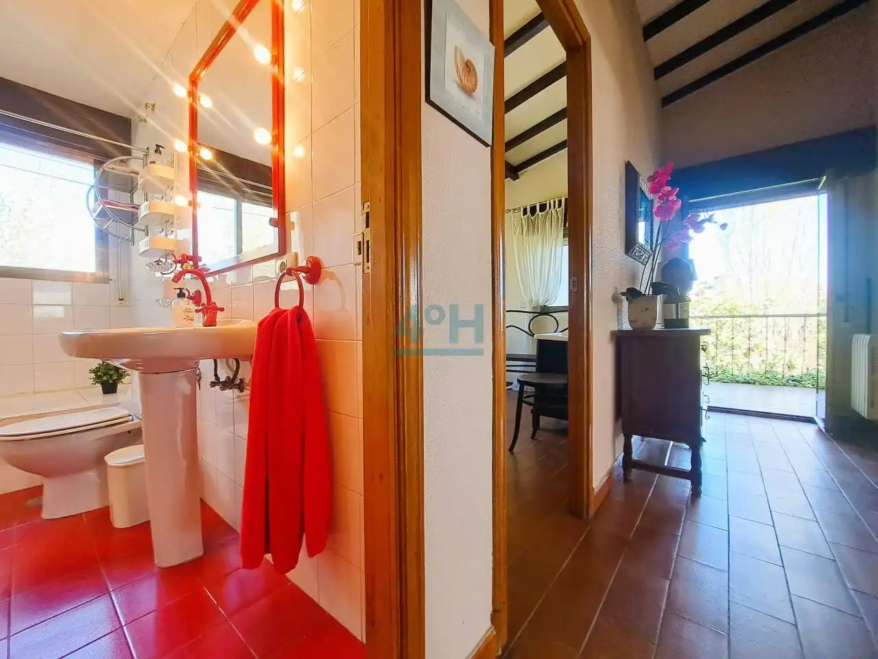 Bany de Casa o xalet en venda en San Cibrao das Viñas amb Calefacció, Jardí privat i Terrassa