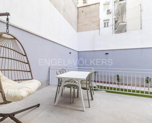 Terrassa de Apartament de lloguer en  Madrid Capital amb Aire condicionat, Calefacció i Moblat