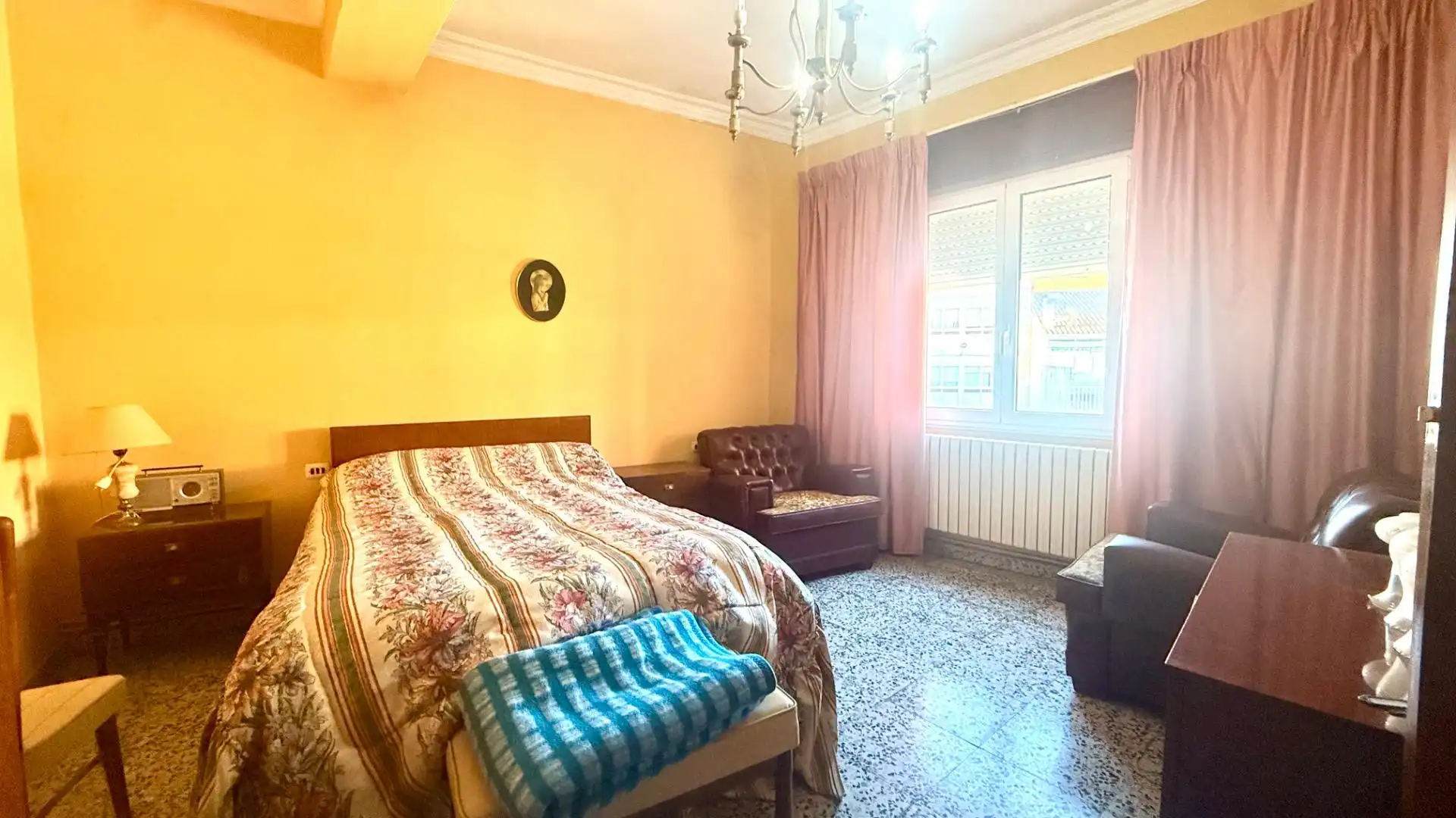 Bedroom of Flat for sale in Ourense Capital   with Heating, Storage room and Furnished