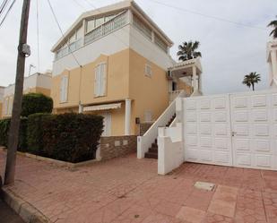 Vista exterior de Apartament en venda en Guardamar del Segura amb Aire condicionat i Piscina