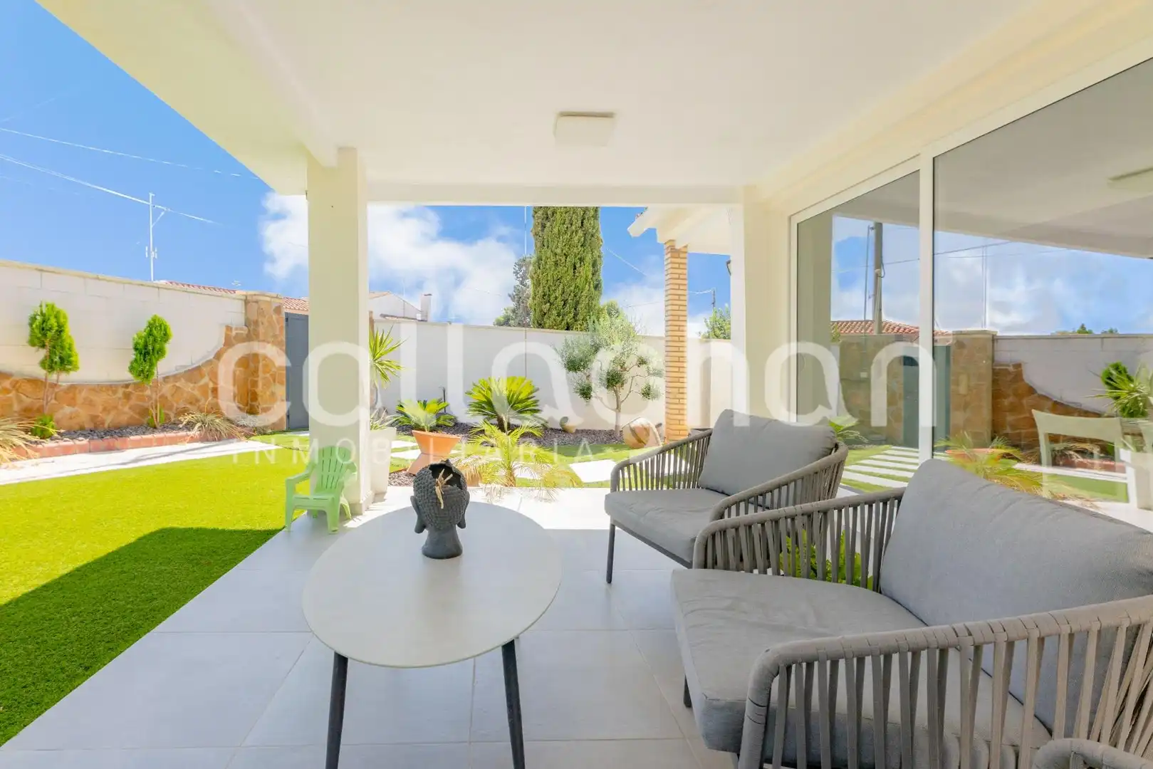 Terraza de Casa o chalet en venta en L'Eliana con Aire acondicionado, Calefacción y Piscina