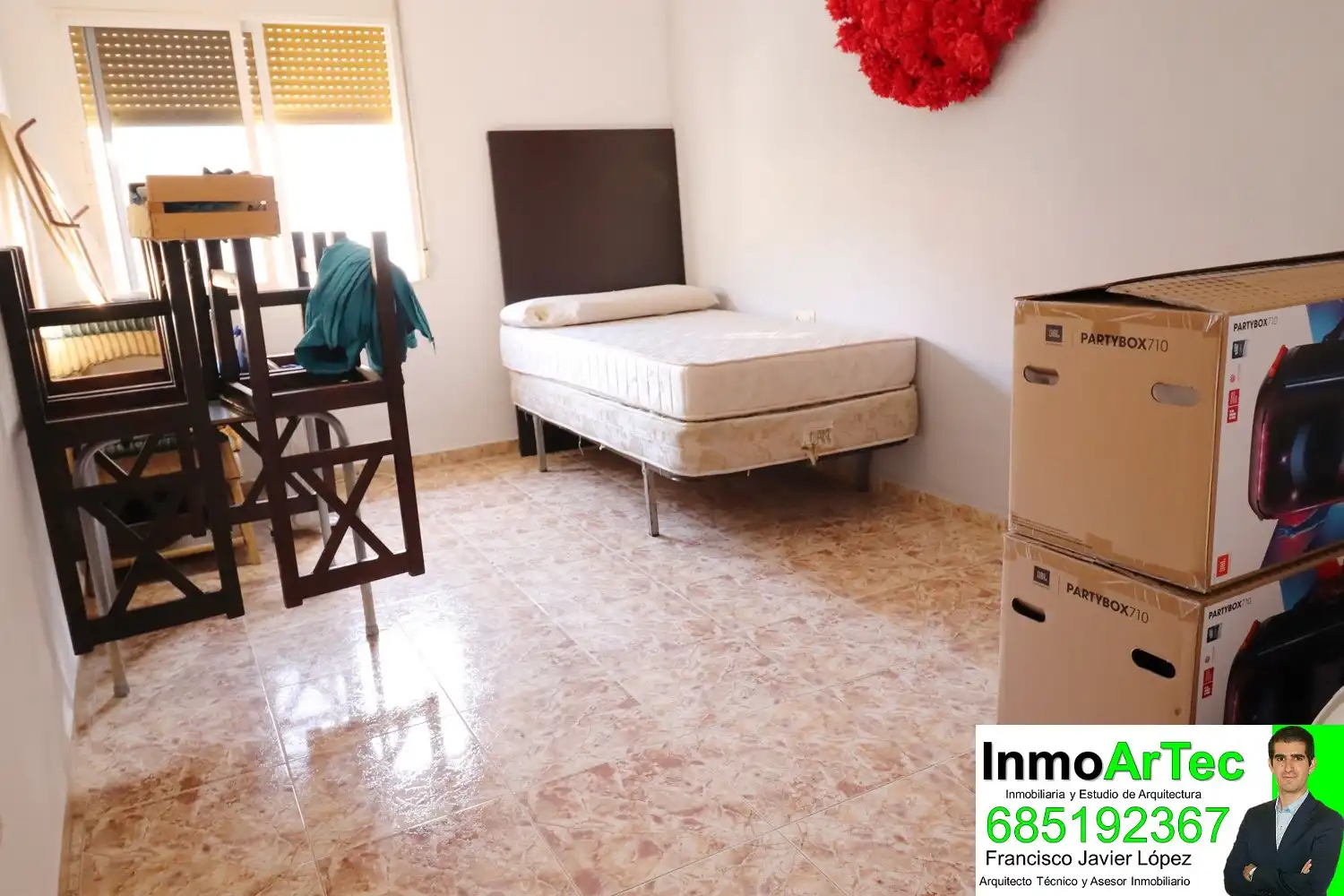 Habitación de Edificio en venta en Íllora
