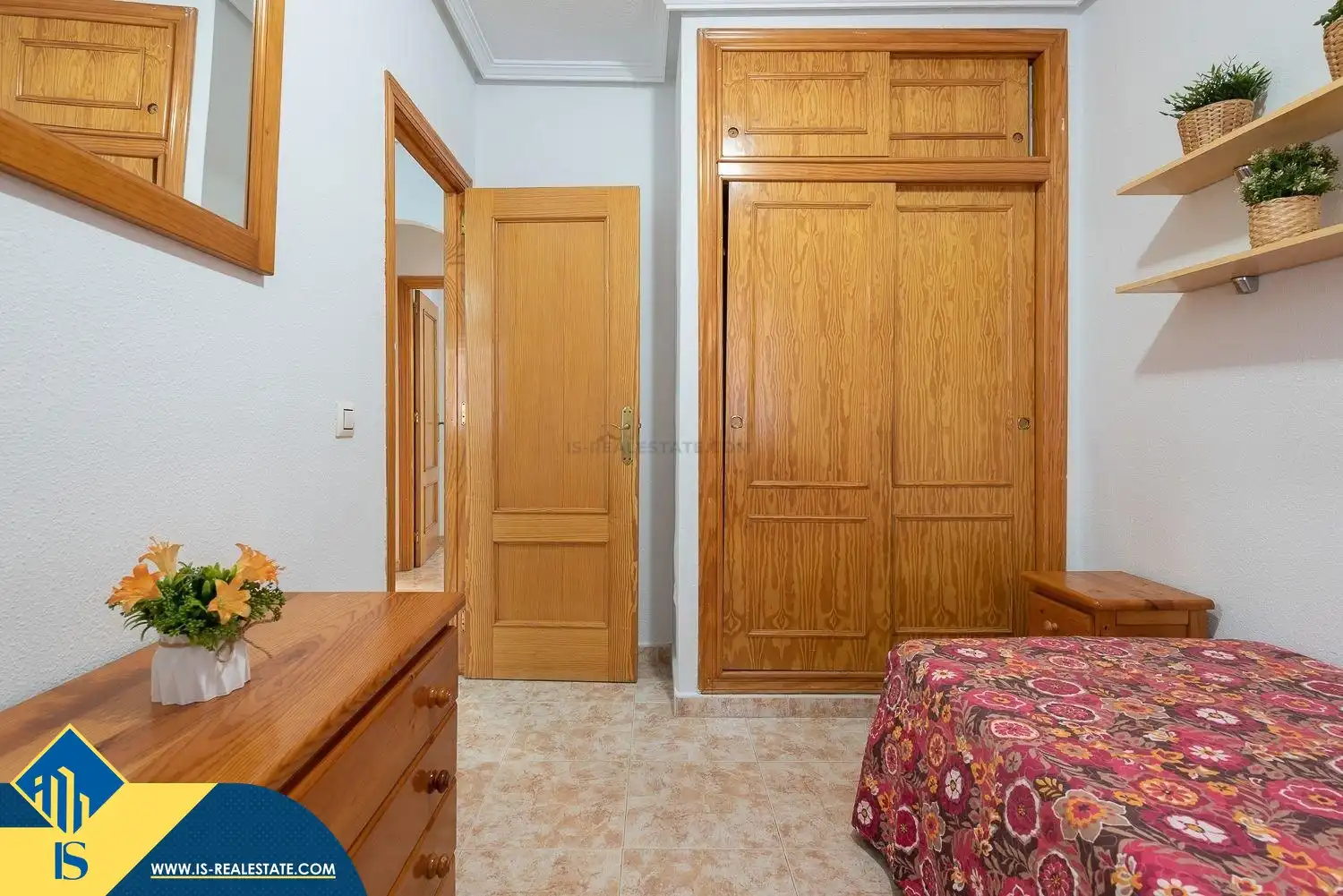 Habitación de Casa o chalet en venta en Orihuela con Terraza y Amueblado