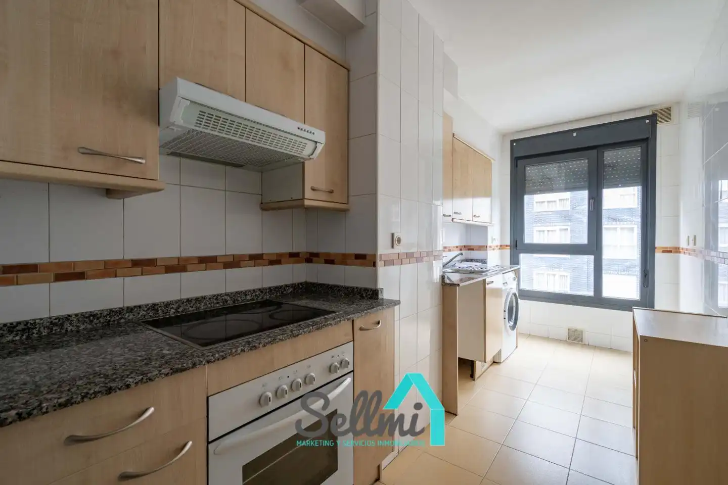 Cocina de Piso de alquiler en Oviedo  con Calefacción, Parquet y Trastero