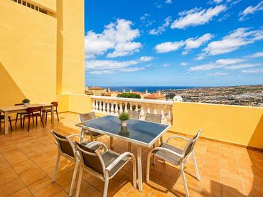 Appartement compact avec piscine à vendre à Costa Adeje