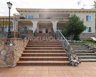 Vista exterior de Finca rústica en venda en Collado Villalba amb Terrassa i Piscina